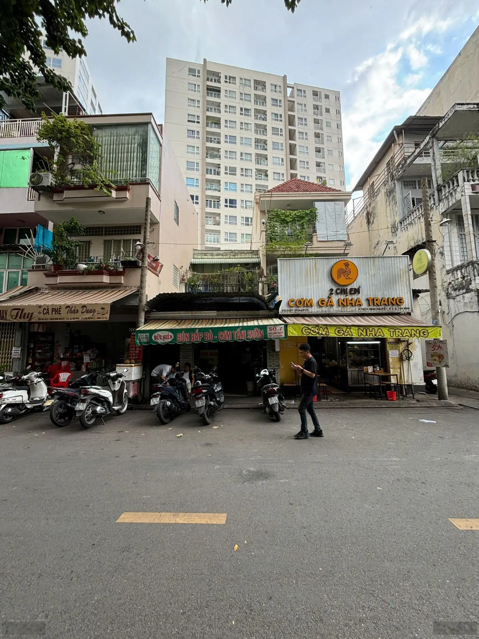 Bán gấp nhà MT Thích Minh Nguyệt, phường 2, Q.Tân Bình: DT 161m2_Cấp 4. QHXD Hầm 7 Tầng