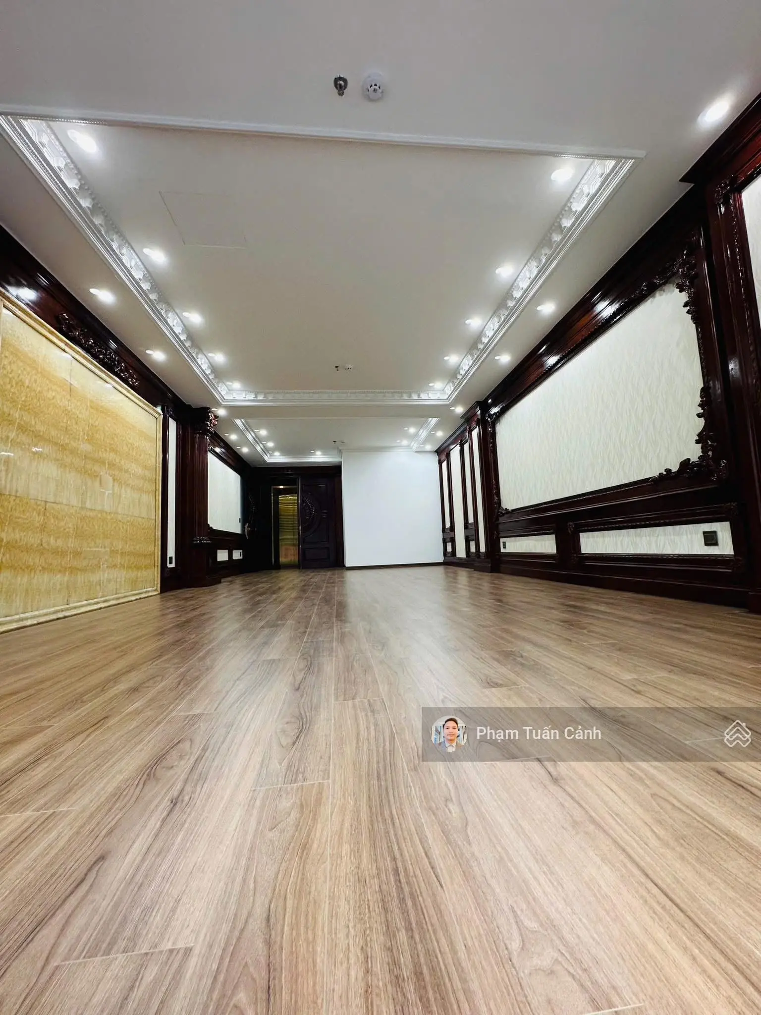 GẤP GẤP GẤP HẠ CHÀO 6 tỷ Building mặt phố Hồ Tùng Mậu ,Cầu Giấy DT65m2 x 8 tầng, mt5m Giá còn 39 tỷ