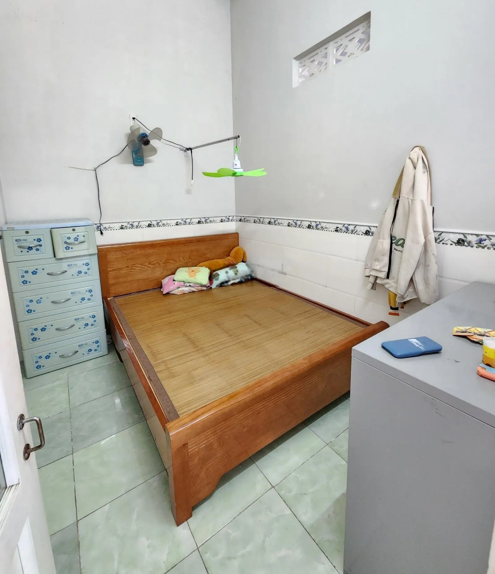 2 tỷ 5 bán nhà 1 trệt 1 lầu gần đường Thuận An Hòa 30m, Phường An Phú, Thuận An