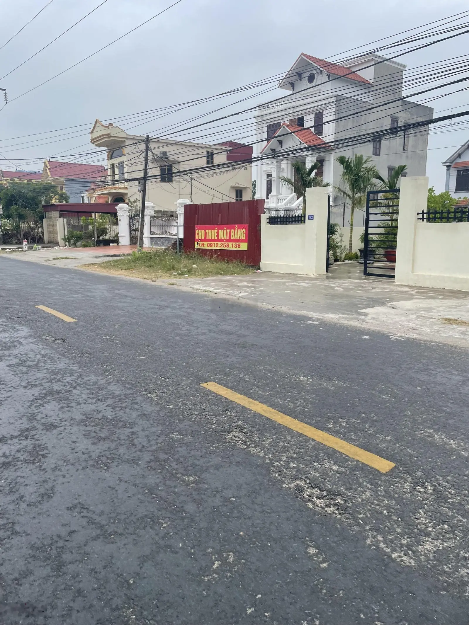 Hàng hiếm tại đường 402, Hòa Nghĩa, Dương Kinh, Hải Phòng, 25 triệu / m2