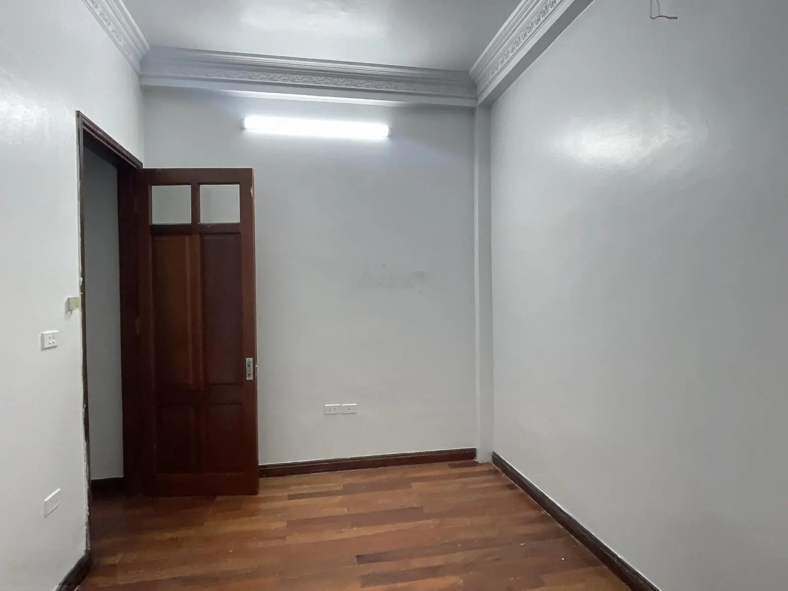 Bán Nhà Đống Đa Thái Hà Ngõ to Rộng sạch đẹp oto Tránh Vừa Ở Vừa kinh doanh DT44m Giá 18,5 Tỷ