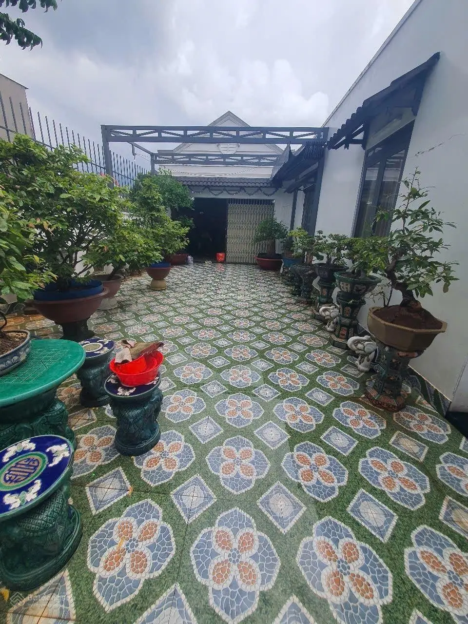 Bán nhà mái thái An Thạnh, gần chợ Búng Gội, giá 4,4 tỷ cho căn nhà 324 m2