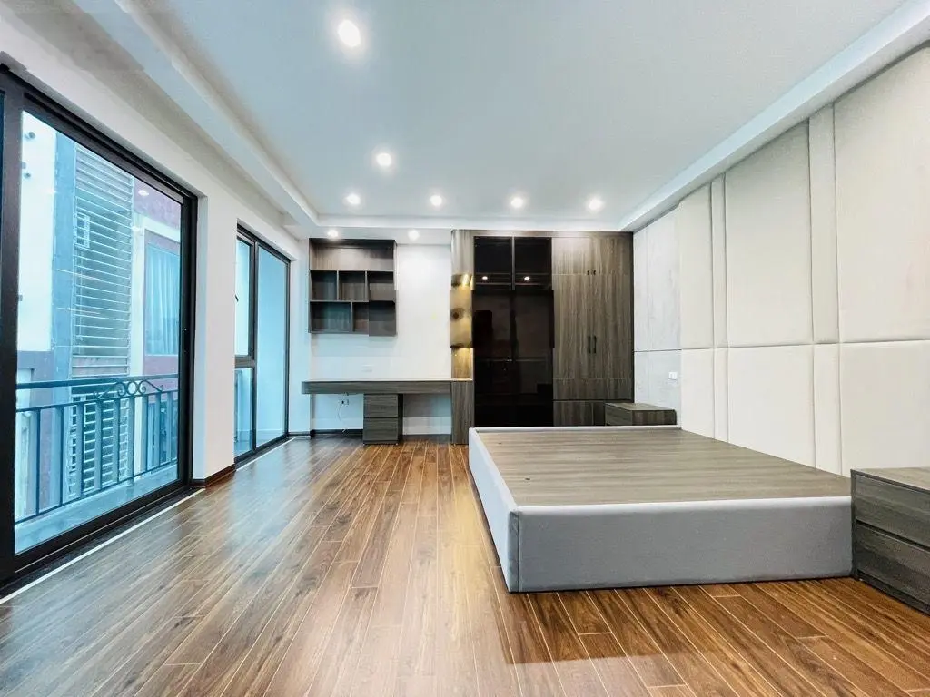 Khương đình _ nhà mới 6.5 tầng thang máy, mặt tiền khủng, thiết kế hiện đại, nội thất xịn sò