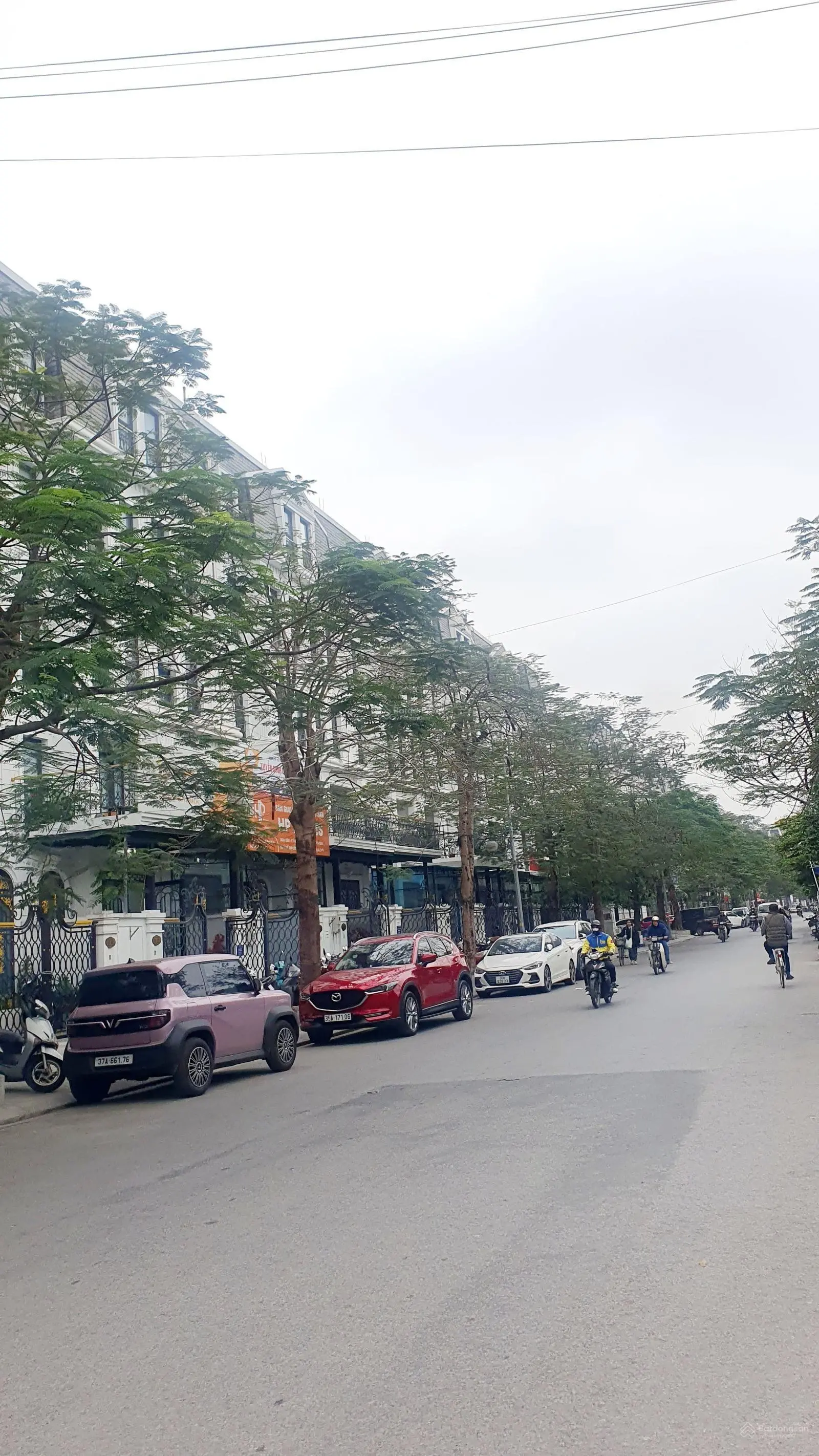 Bán LK đẹp xuất sắc tại Nguyễn Xiển, Đại Kim, 83m, 22,9 tỷ