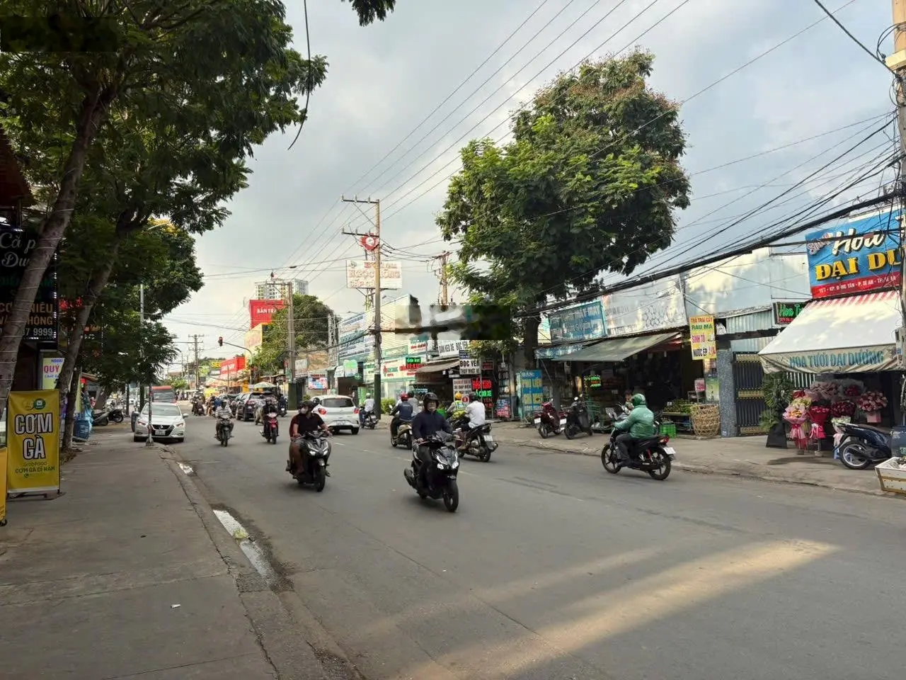 Bán nhà riêng đẹp tại Nguyễn Trãi, Dĩ An, Bình Dương, 12,5 tỷ, 135m2