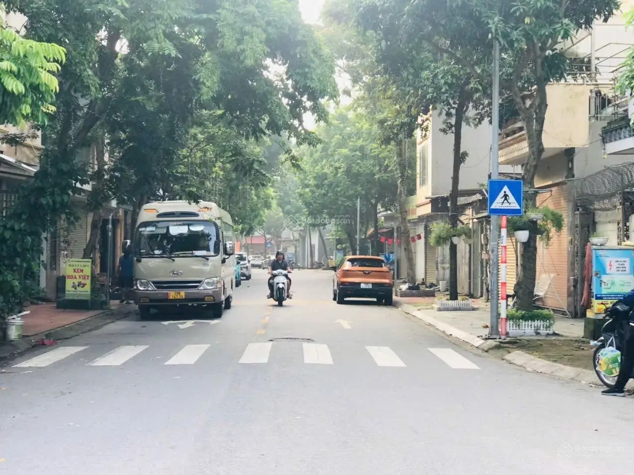 Đất đẹp hiếm mặt tiền rộng kinh doanh tốt phố Nguyễn Văn Hưởng DT 50m2. Giá 8.5 tỷ