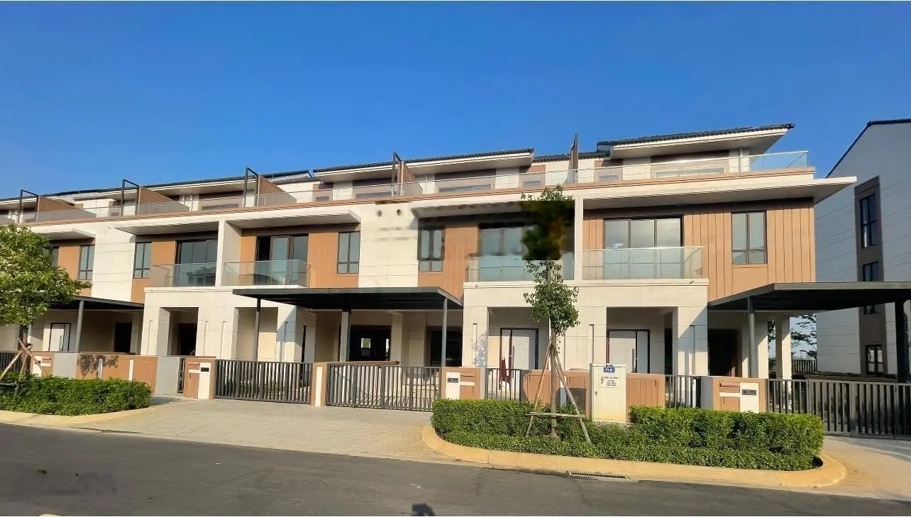 Cần bán nhanh nhà phố vị trí đẹp - giá hợp lý tại đảo SwanBay, giá bán chỉ 11,3 tỷ, 126m2, 89tr/m2.