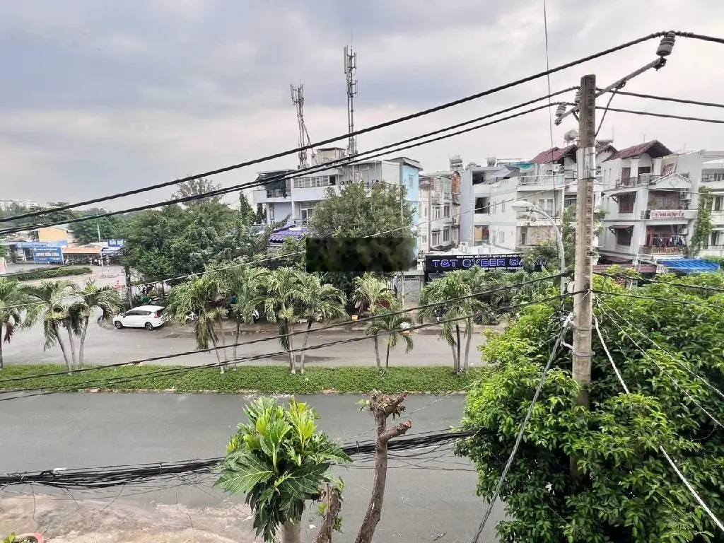 Hiếm !! MT Kinh doanh Cao lỗ Q8 ,sát eaon maill(4 x 20)4 tầng ,9PN ,Đường 20m,Giá 13,9 tỷ (TL)
