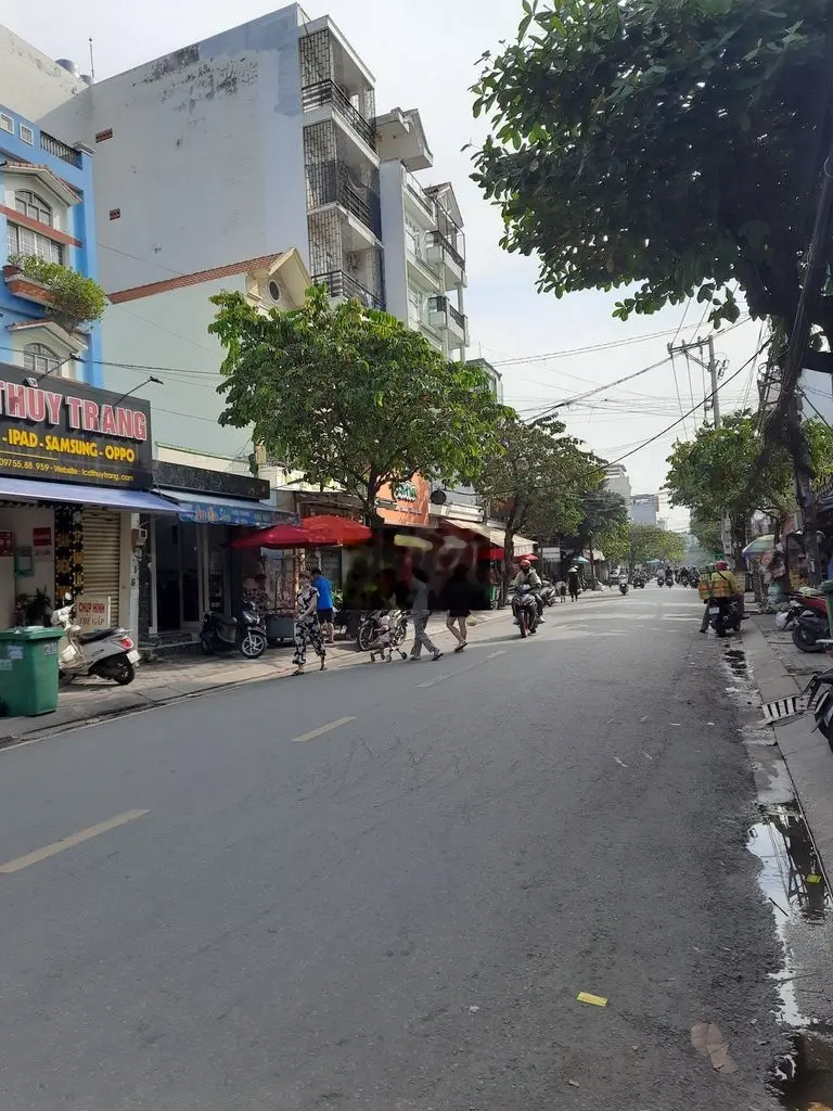 Bán gấp nhà Mặt tiền Xóm Chiếu, P.14, Q4, 336m2, chỉ 100tr/m2!