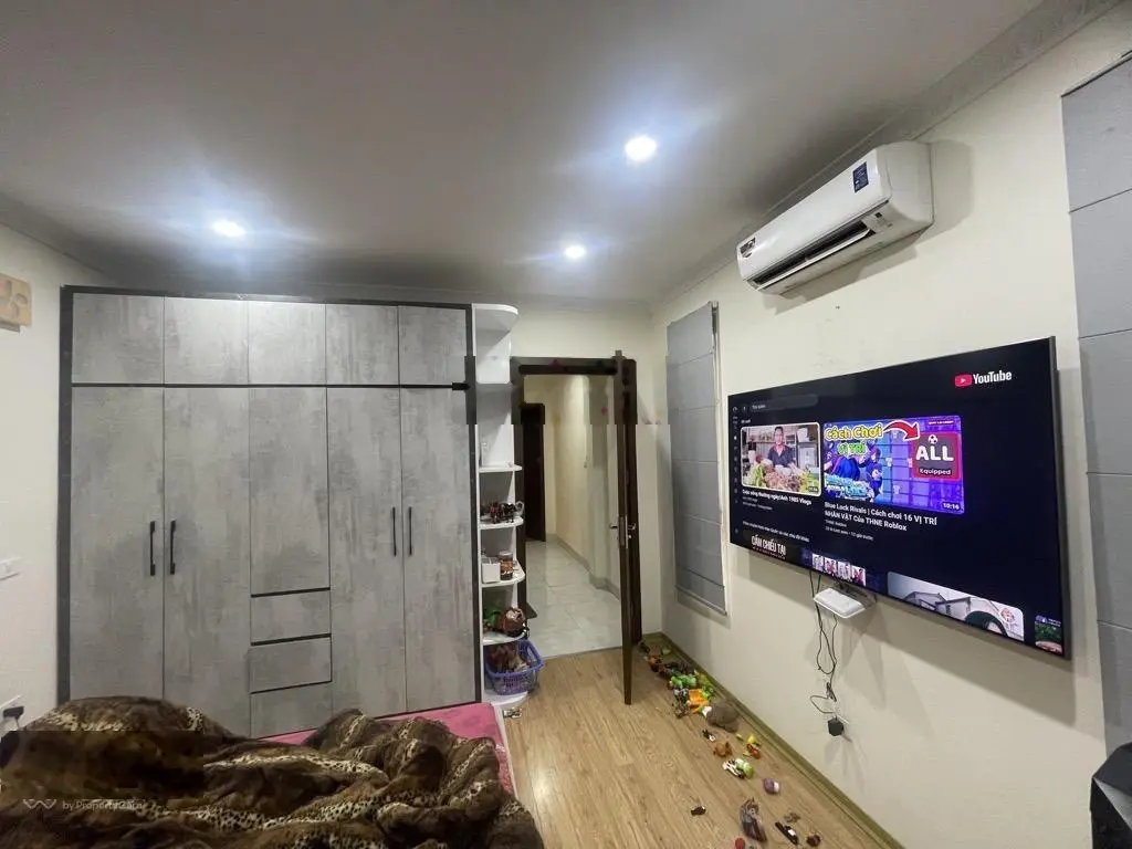 Bán nhà Lâm Du Bồ Đề, ngõ nông - thông, nhỉnh 9 tỷ, 47m 5 tầng mặt tiền 4m.Lh 0843125777.