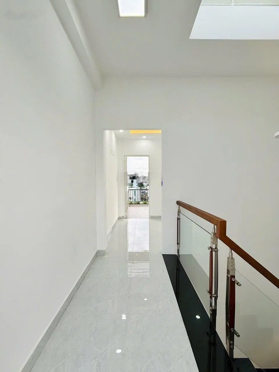 Bán nhà hxh 5m thông dt(3.5x20.39m) 4 tầng 4pn 5wc full nội thất Bùi Quang Là P12 Gò Vấp