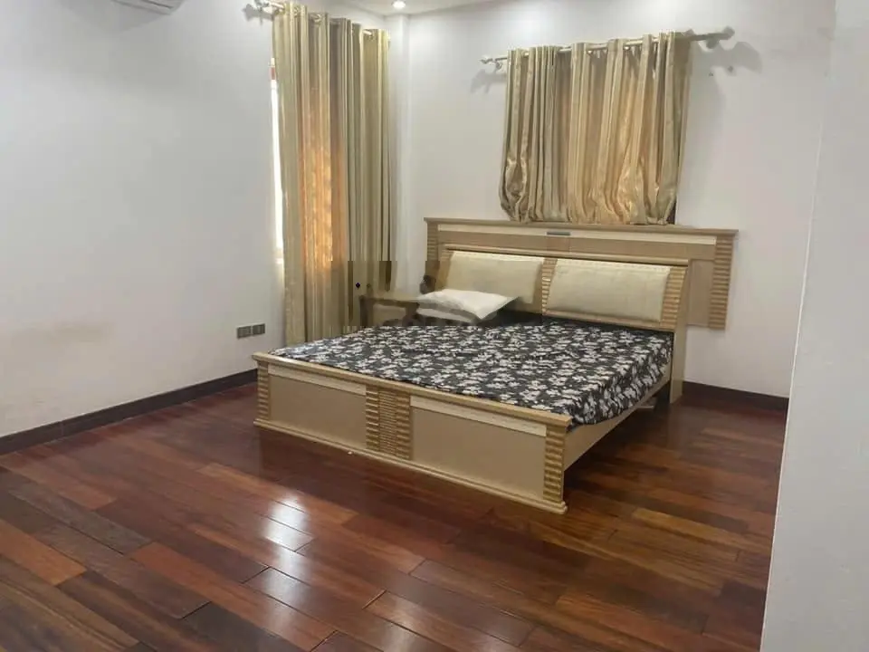 Bán Nhà Đống đa Tam Khương Mặt NgõThông Rộng Căn Góc Kinh Doanh oto vào nhàDT99m Giá 31 TỶ