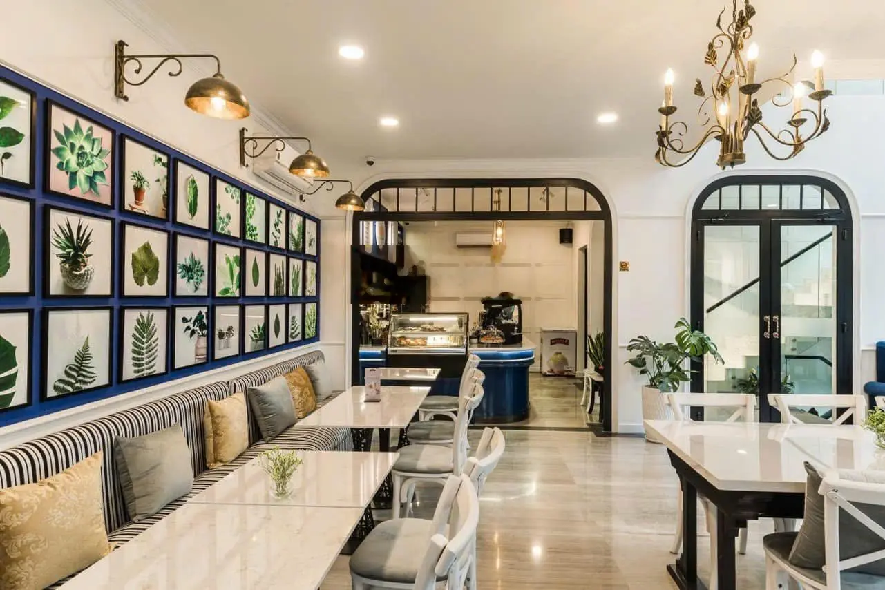 Bán Tòa Nhà MT Bạch Đằng.Ngay Sân Bây. P2 Tân Bình. DT 8x16m. Hầm 5 Tầng. HĐT 180 triệu. Giá 30 tỷ