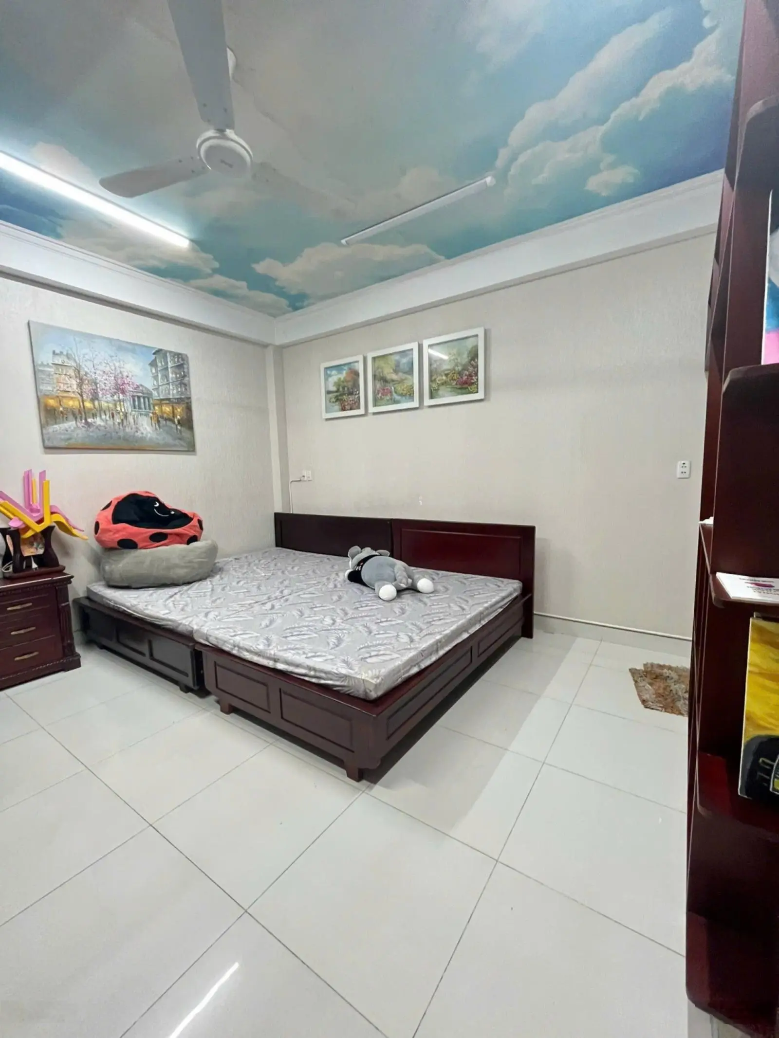 Cần bán gấp nhà 4 tầng đường Nguyễn Bặc - ngay chợ Phạm Văn Hai, P.3, Tân Bình. DT 4x8m giá 5,5 tỷ