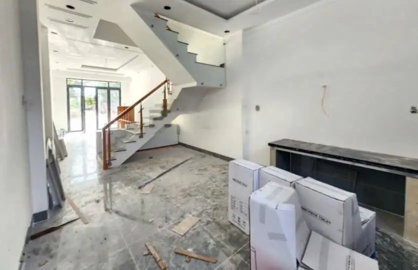 Bán gấp nhà Bình Chánh 80m2. SHR. MTĐ 5m. Đang cho thuê 7tr/tháng