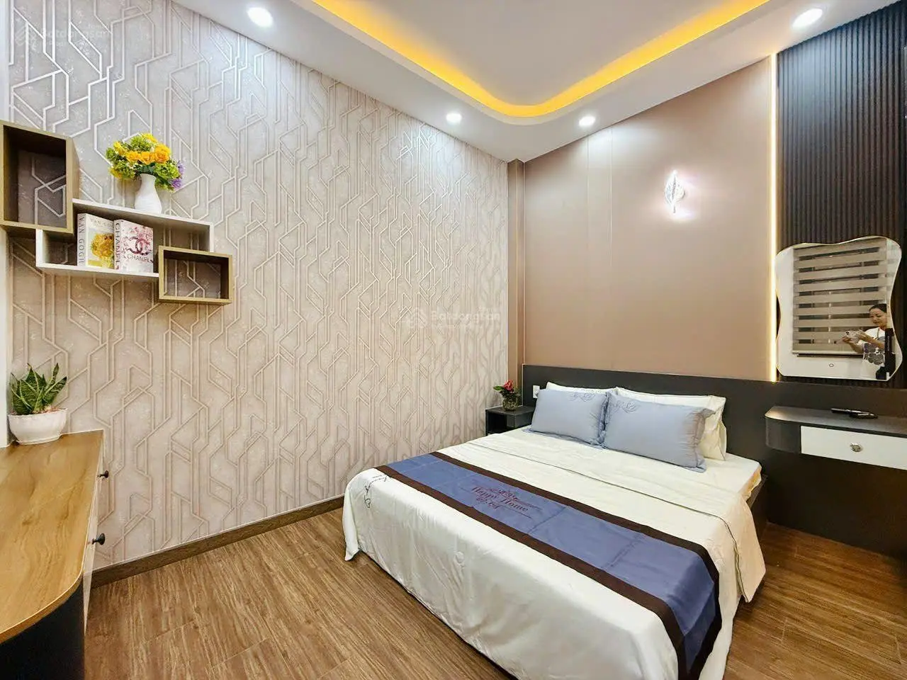 Bán nhà đẹp nhất khu vực tân bình - gò vấp - nhà góc 2 mặt tiền - hẻm xe tải .