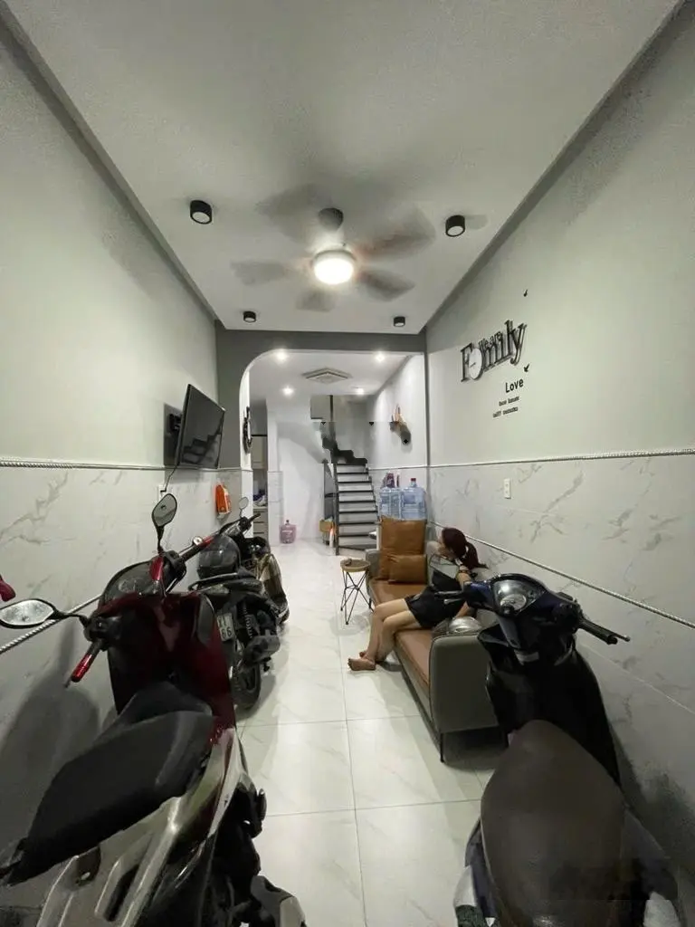 Nhà mới Quận 6, 35.5m, 2 tầng, nở hậu 7m, HXT 336 Nguyễn Văn Luông, chỉ 4,399 tỷ
