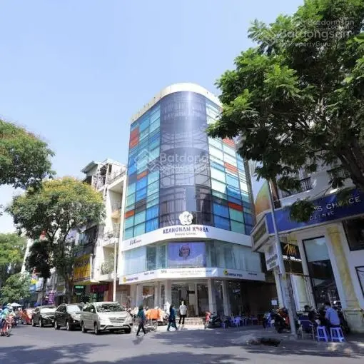 Góc 2MT đường Lê Thị Hồng Gấm - Yersin, Quận 1, 16x10m, 7 Tầng - HĐT: 300 triệu/tháng, giá 90 tỷ