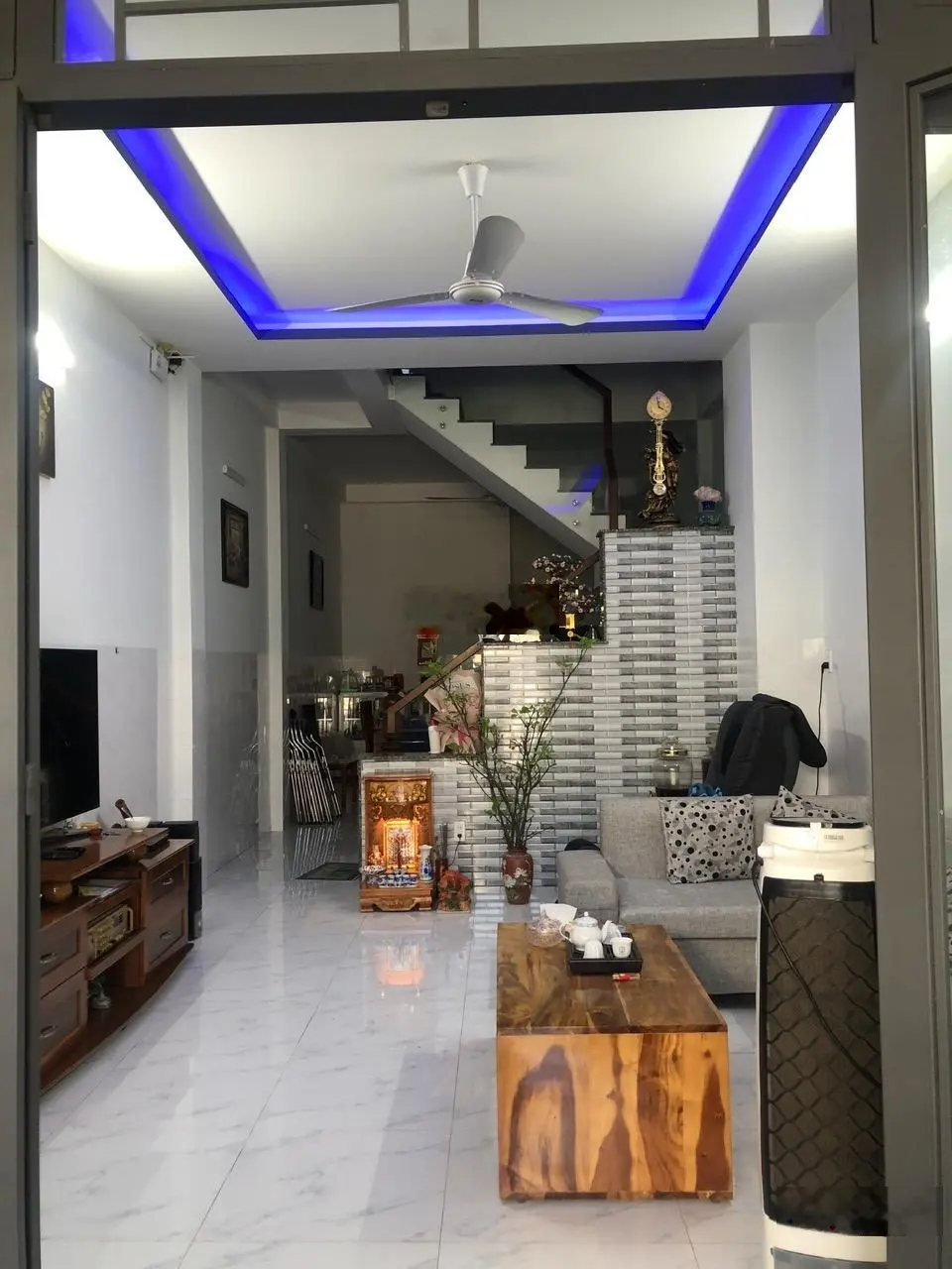 Chính chủ bán gấp nhà mặt tiền đường nguyễn thị định nối dài phước long nha trang