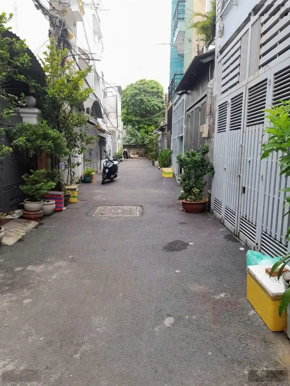 Bán nhà 22/9/6 đường số 21 P8 3tầng 4pn hẻm xe hơi 4m cách mặt tiền chỉ 50m