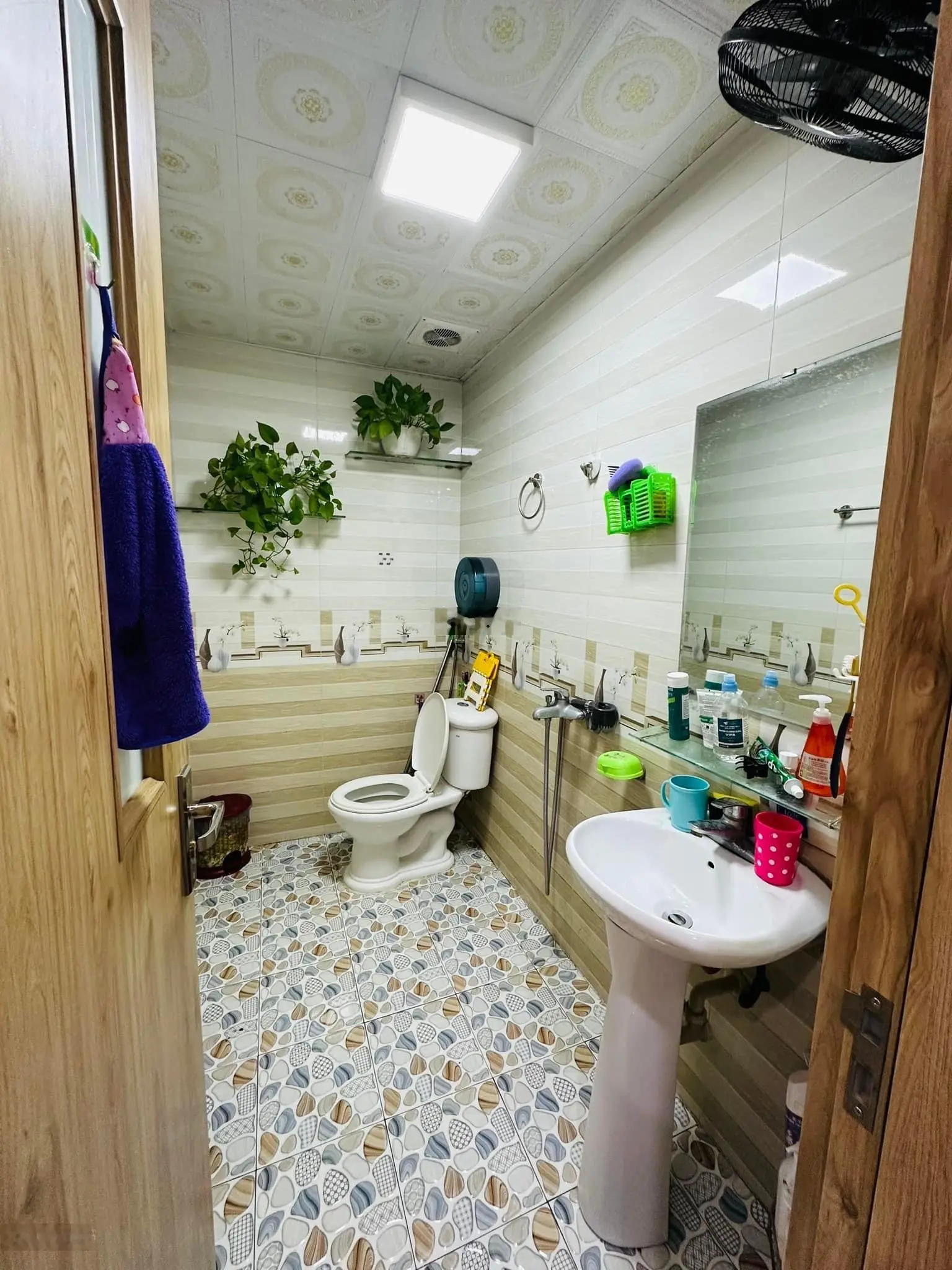 Chính chủ cần bán căn hộ 2PN, 2wc toà CT8A - KĐT Đại Thanh LH 0984 805 ***