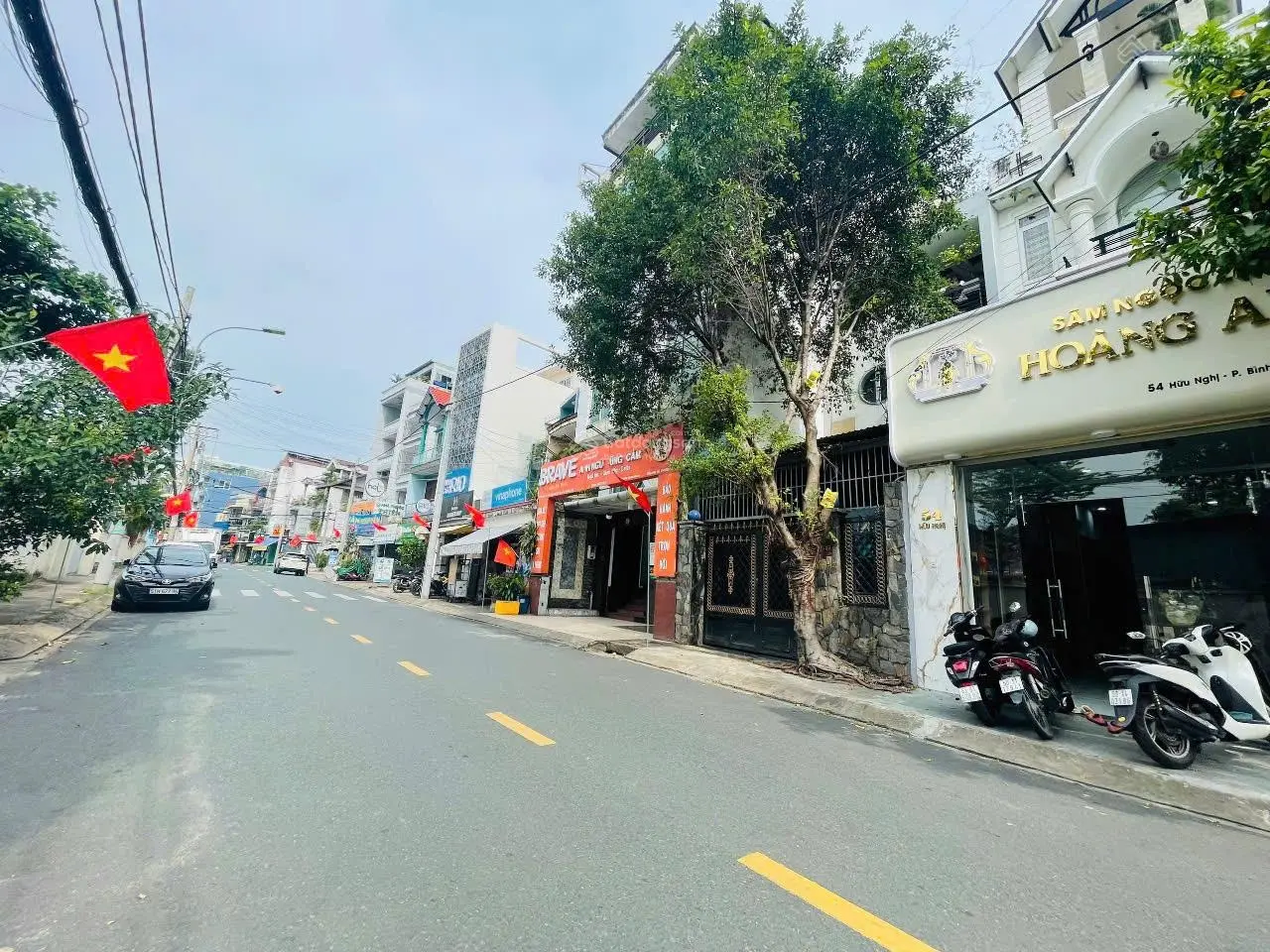 Ngộp, nhà mtkd đường hữu nghị -bình thọ -sầm uất nhất tp. thủ đức,kề ga metro, ngang 5,1m