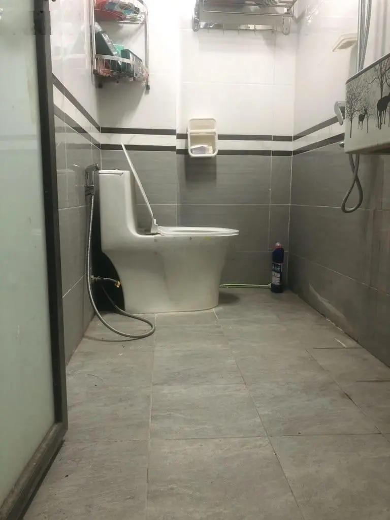 Chính chủ bán nhà 4 tầng hiện đại 35m2, giá 3.55 tỷ - ô tô đỗ cửa
