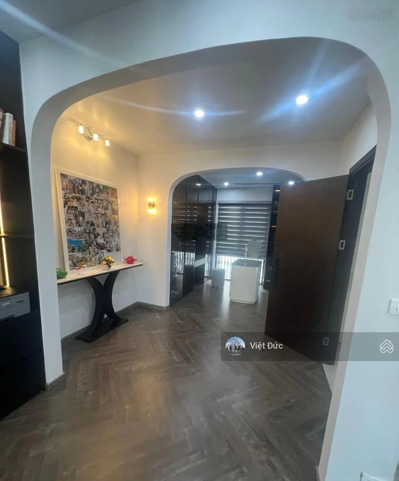Em cần bán biệt thự song lập San Hô. Đã hoàn thiện chỉ việc xách vali vào ở. 0941 851 ***