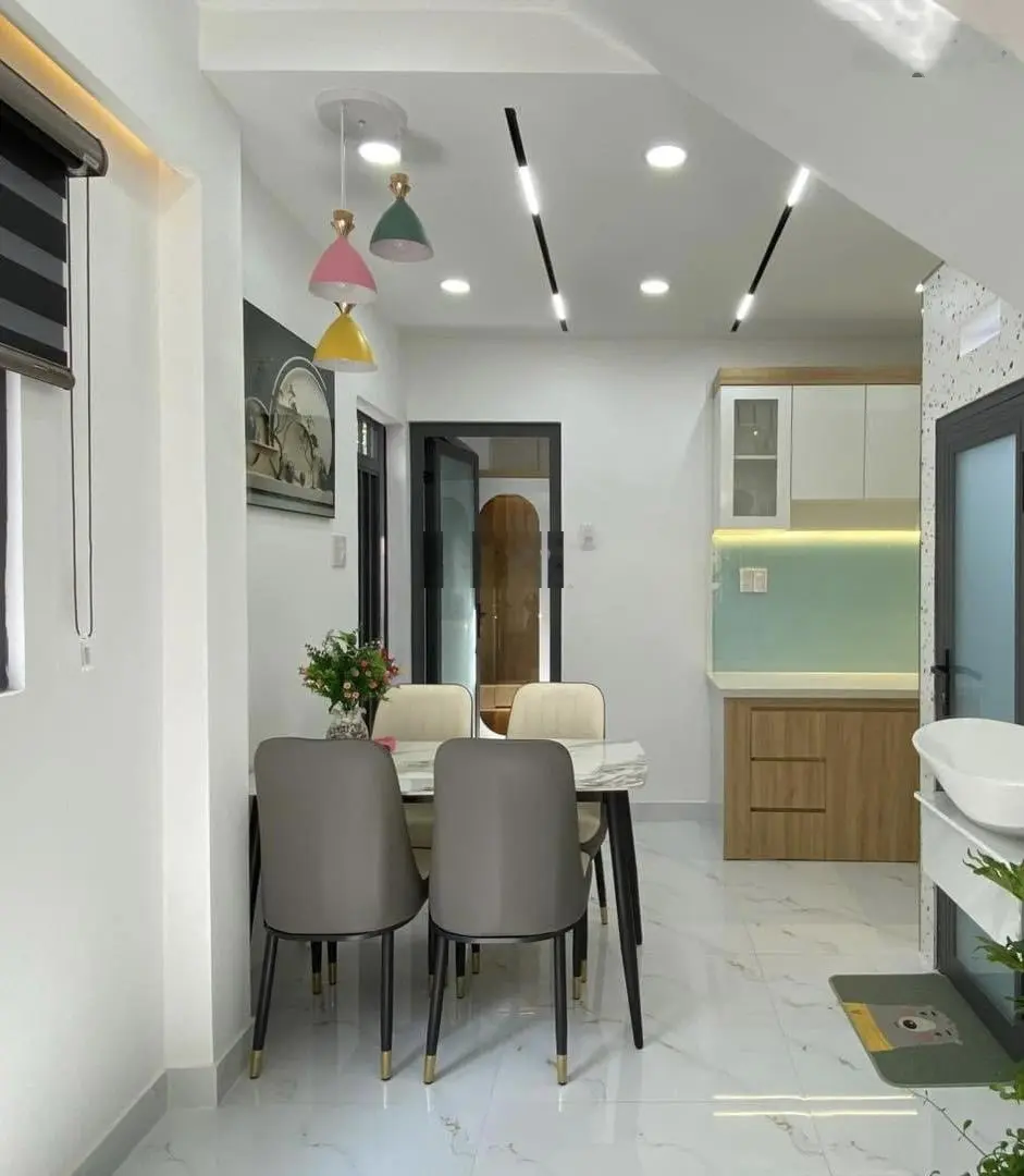 Bán nhà Nguyễn Văn Nghi, P7, Gò Vấp. Nhà mới, bao đẹp. SHR, pháp lí chuẩn. giá 2 tỷ