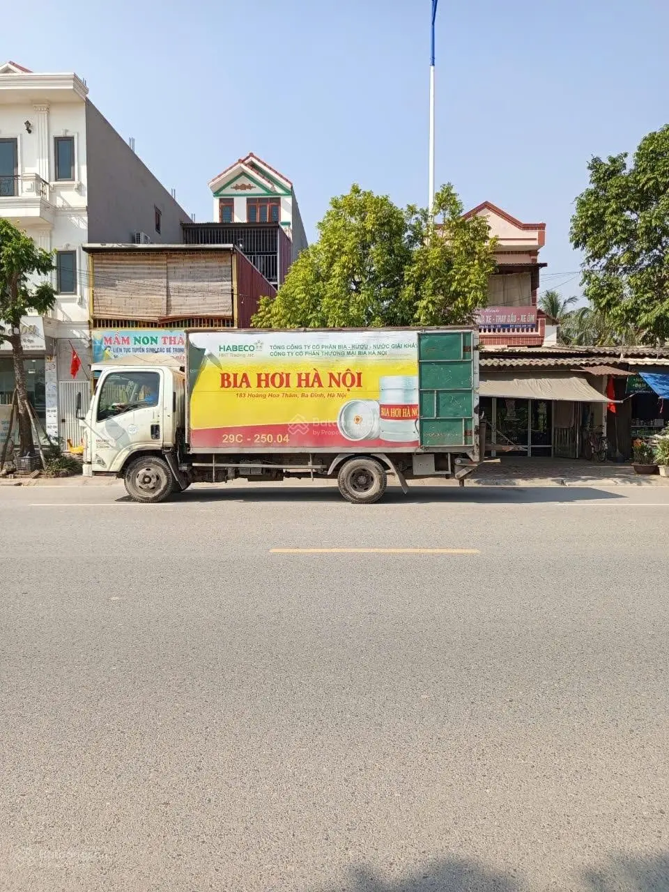 Mặt phố ỷ lan/124/143m2/4.3mt/4 tầng/16.2 tỷ có thương lượng
