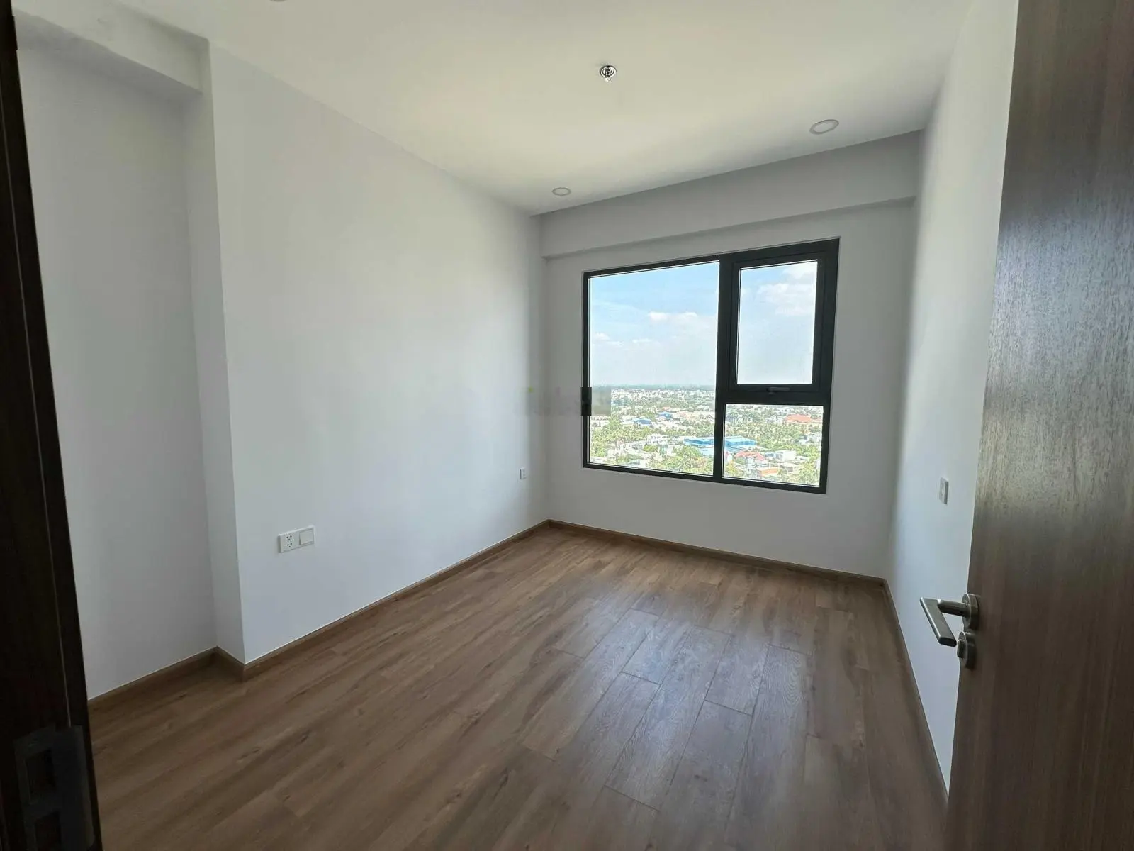 Thanh lý gấp căn góc 2PN suất nội bộ CĐT view Landmark 81 - chiết khấu 9% - tặng 5 chỉ vàng