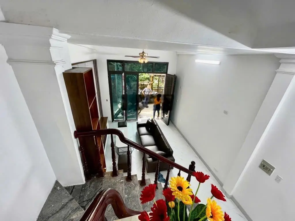 Nhà Ngô Quyền, Hà Đông ô tô đỗ cửa giá 7,9x tỷ nhà đẹp an ninh tốt lh: 0963 978 ***