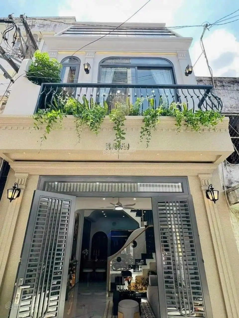 Bán gấp nhà mặt tiền Thống Nhất, Phường 16, Gò Vấp. 80m2 gọi: 0823931462 (Ngọc Mai)