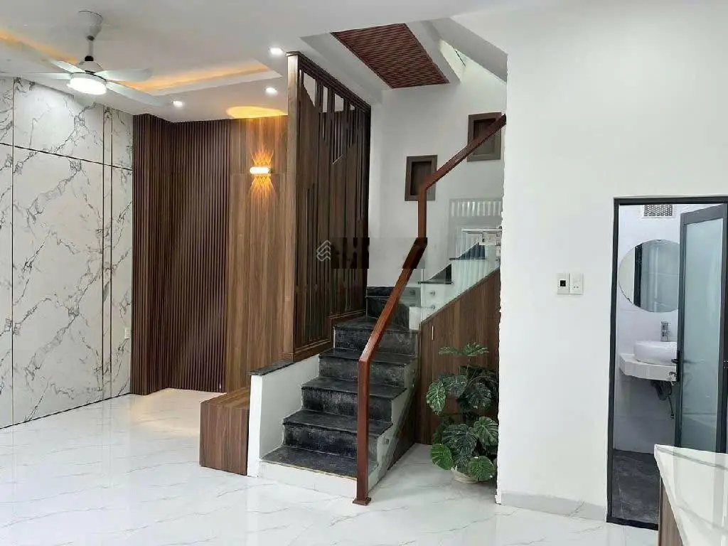 Hoàng Diệu X X 2 trăm triệu y không lên một đồng