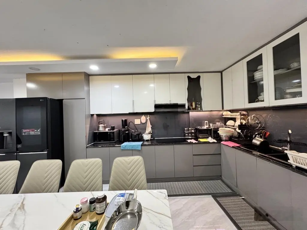 * bán nhà khu vip trần hưng đạo quận 5 _hẻm 6m đúc 5tầng _giá 13,x tỷ