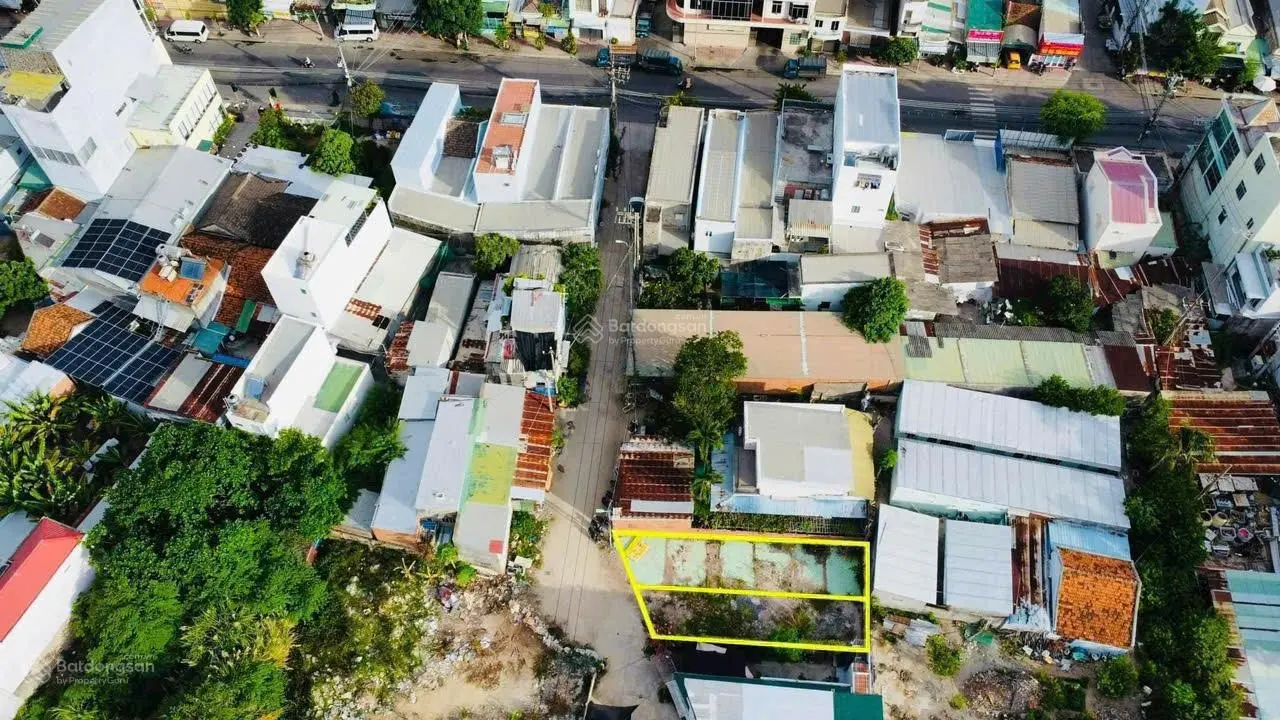 Bán nhanh lô đất 93,7m2 full thổ cư, Phường Phước Long, TP Nha Trang LH: 0869 111 ***