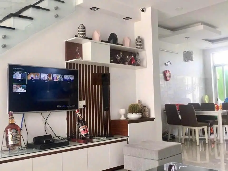 Nhà 3 Tầng, Mặt Đường Văn Tiến Dũng ( Đường A2 ) Rộng 20m. KĐT VCN Phước Hải, Tp Nha Trang