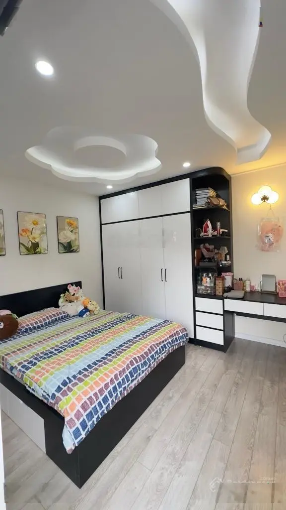 Hàng hiếm tại Đường Phạm Văn Đồng, bán gấp nhà riêng 42m2 x 4 tầng. Giá 8,7 tỷ vnđ