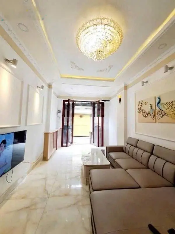 Quận 7 nhà 3 tầng mặt tiền hẻm xe hơi 50m2 giá chỉ 6,5 tỷ