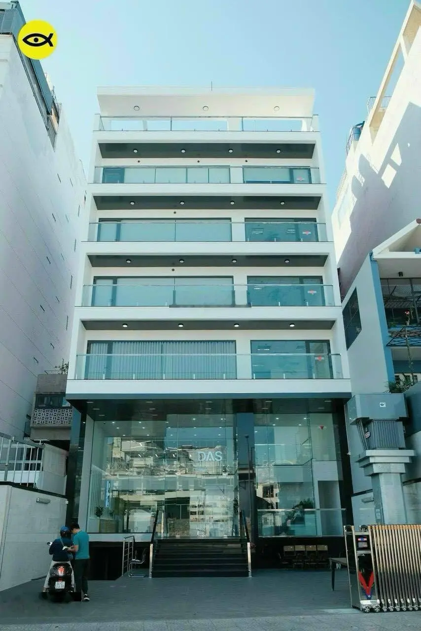 Bán gấp toà nhà 130 tỷ hđt: 4.2 tỷ/năm mt Nguyễn Văn Đậu P11. Bình Thạnh. Dt 12x 35m
