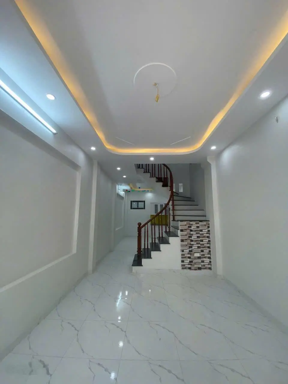 Bán nhà 50m2x3T 10 phút ra Penika Tố Hữu.