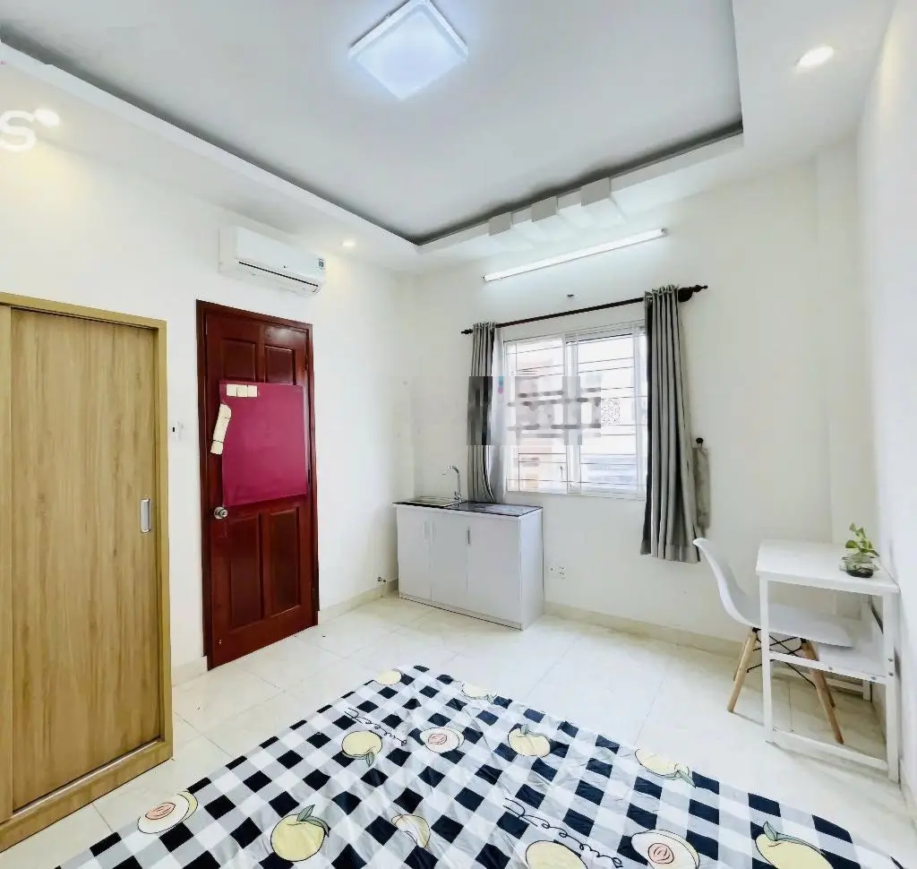 Bán nhà Bùi Văn Thêm, P.9, Phú Nhuận gần công viên Gia Định, giá 7.6 tỷ, 7PN, 4 tầng kiên cố