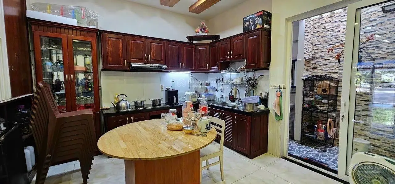 Chủ giảm giá tốt bán nhà có sổ hồng đường Bùi Phùng KĐT VCN Phước Hải Nha Trang