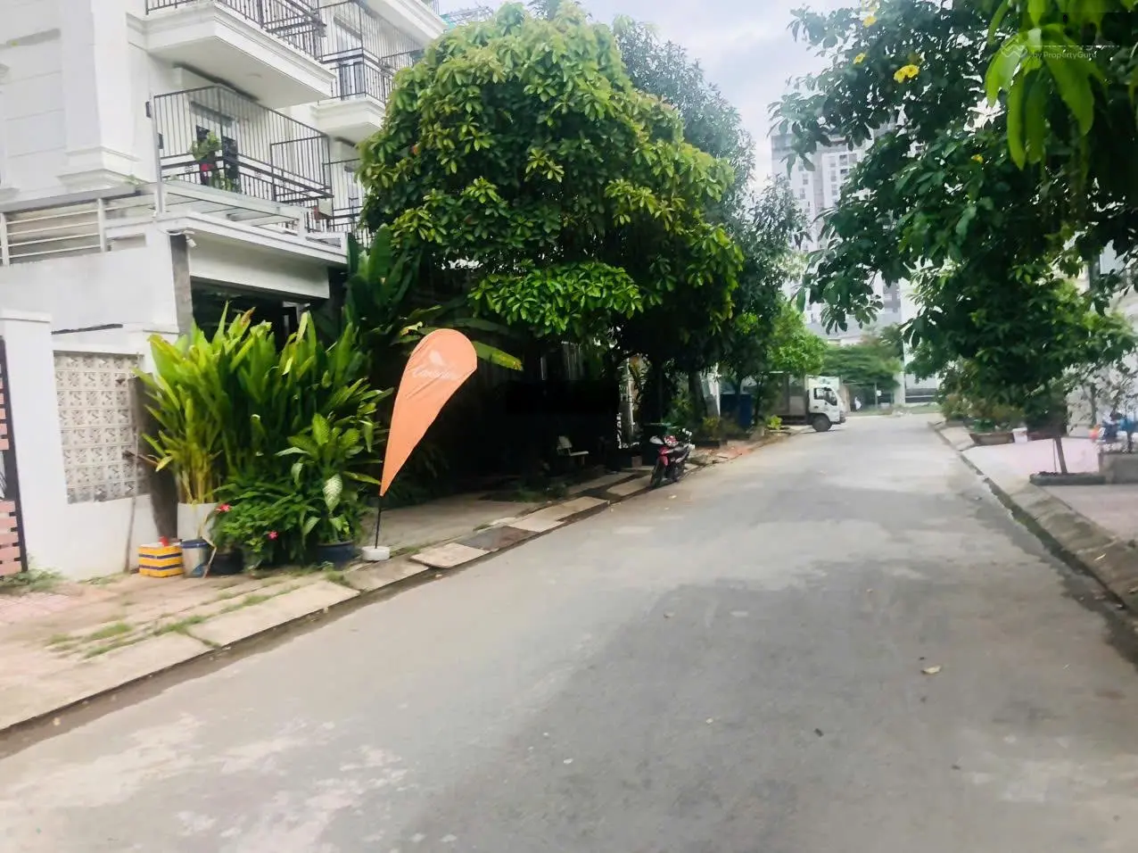 Chỉ 8 tỷ xíu có ngay nhà hẻm xe hơi ngay the global city-83m2-8.3 tỷ