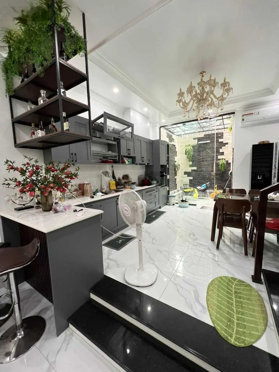 Siêu phẩm nhà 4 tầng TĐC Trần Lãm đẹp ở mặt tiền lẫn bên trong, nội thất xịn xò, có phòng xông hơi