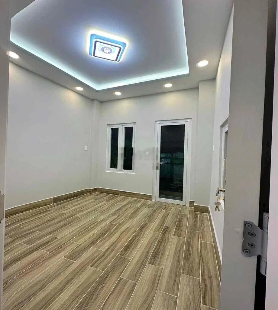 BÁN NHÀ MẶT TIỀN TÔ HIẾN THÀNH Q10
