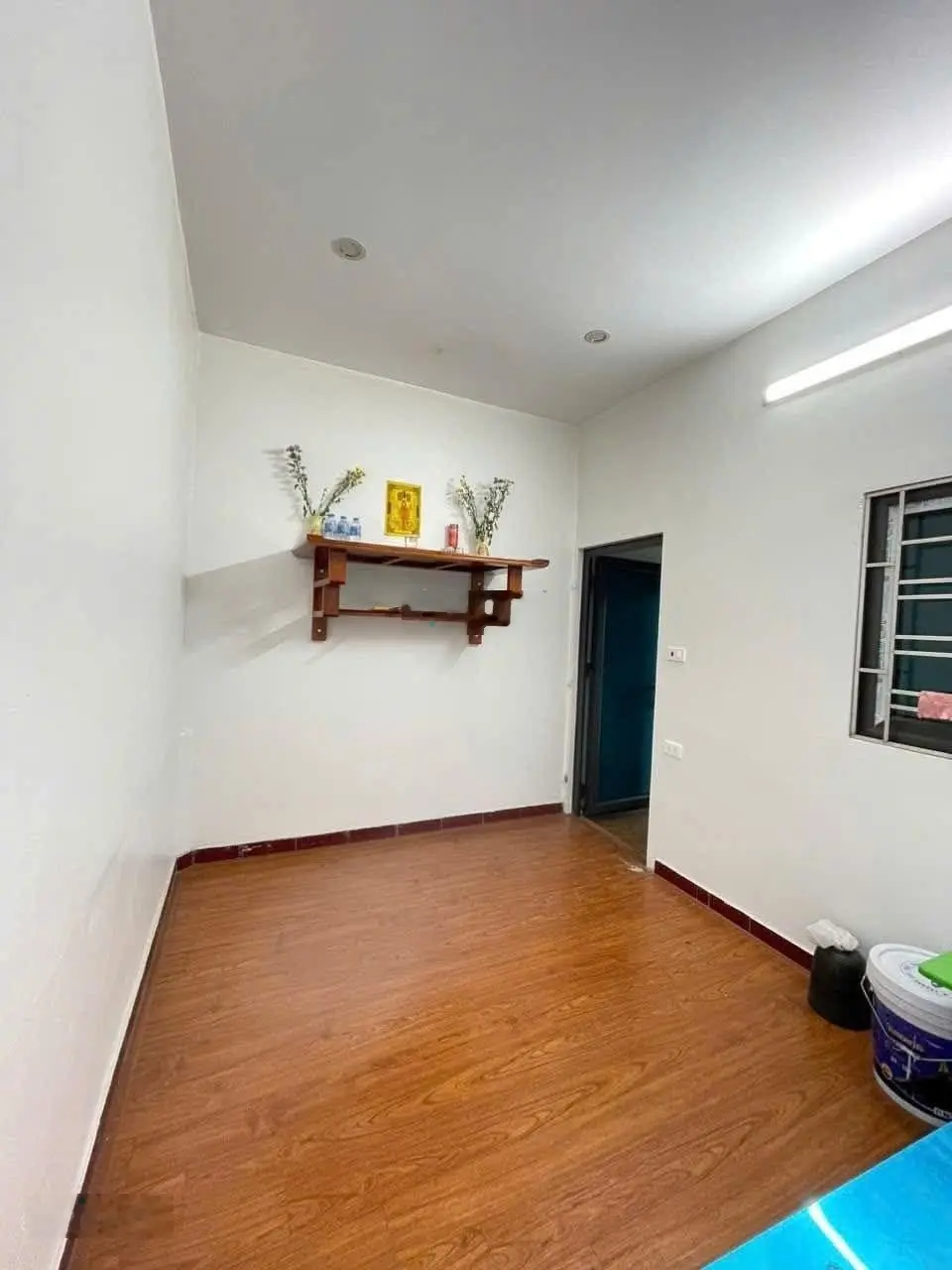 Phải nhanh mới kịp! Nhà sổ đỏ quận Hoàng Mai gần Bách Kinh Xây 43m2*4T*5PN*6,8tỷ full nội thất