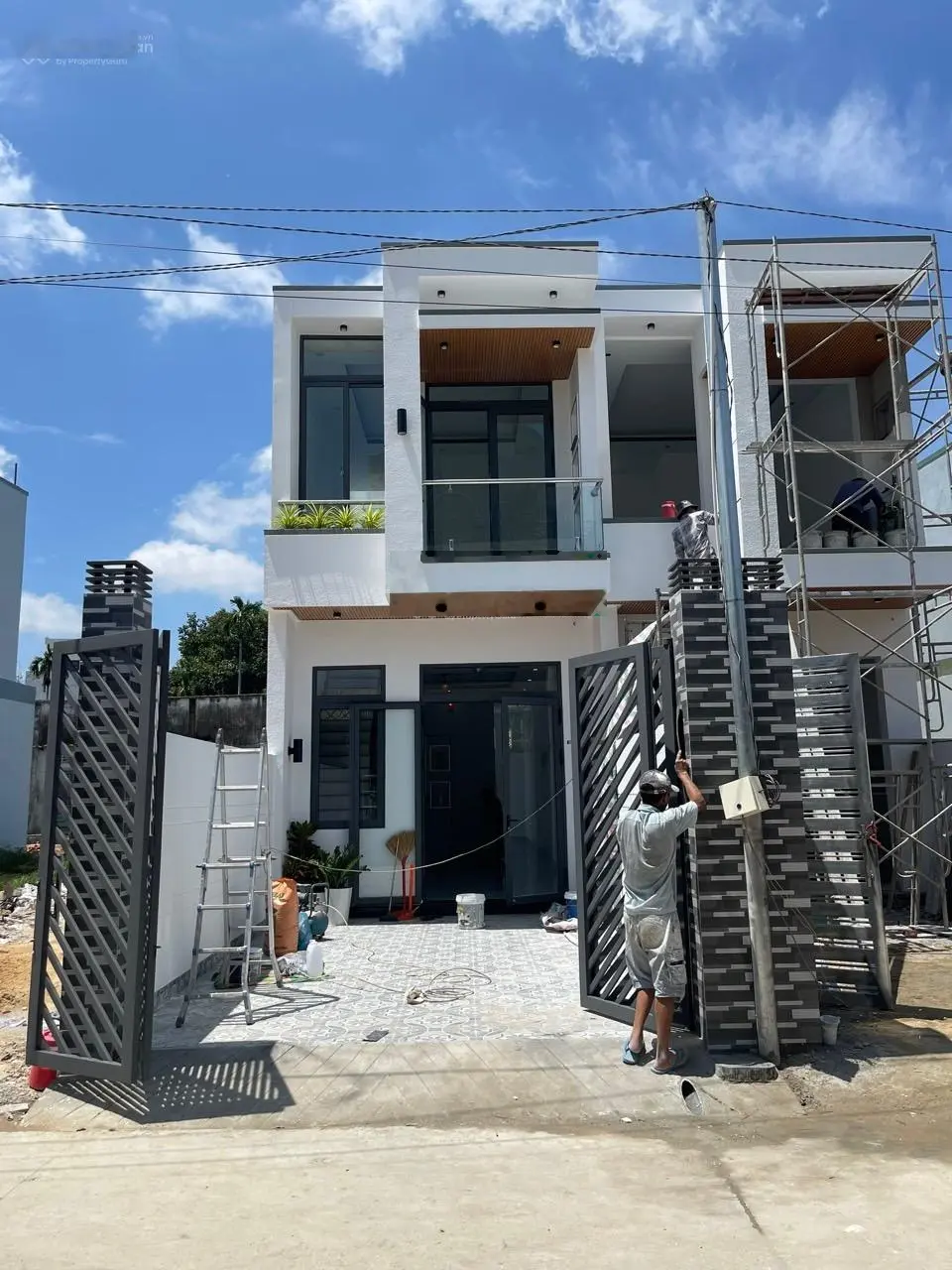 Nhà ở khu đẹp chợ Tương Bình Hiệp