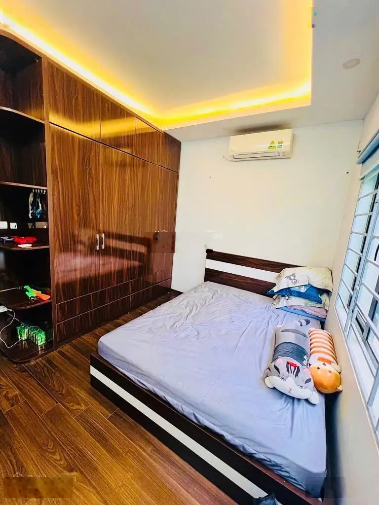 Bán Nhà Phố Quang Trung, Hà Đông, 35m2, 4 tầng, Giá 6,45 tỷ, Ô tô Lùi Cửa, Mặt ngõ thông Kinh doanh