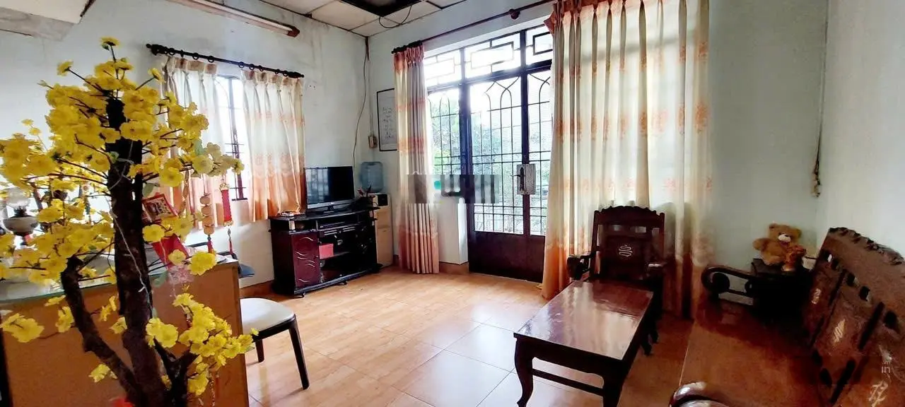Bán nhà hẻm xe hơi 2 lầu đúc chắc chắn, ngay Nguyễn Duy Trinh, Dt 98m2, 9 tỷ thương lượng